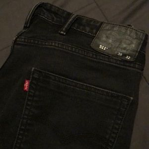 Men’s Levi’s no. 511//38x32//Black Denim